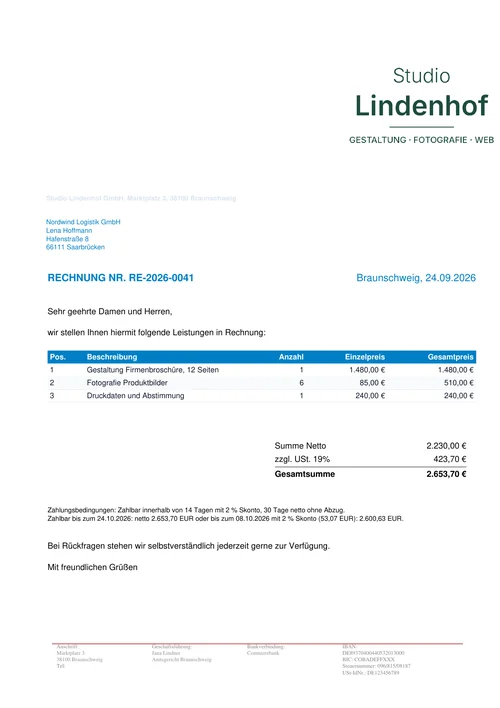 Invoice RE-2026-0041 from Studio Lindenhof GmbH to Nordwind Logistik GmbH, as the customer receives it as a PDF: three items, 2,653.70 euros and a 2 % discount until 8 October 2026.